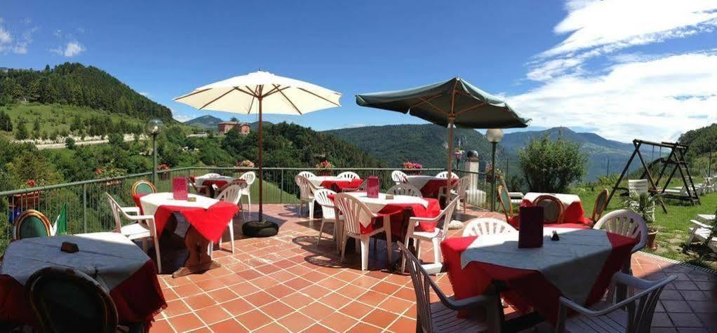 Hotel Serena Spiazzi Di Caprino Exterior foto